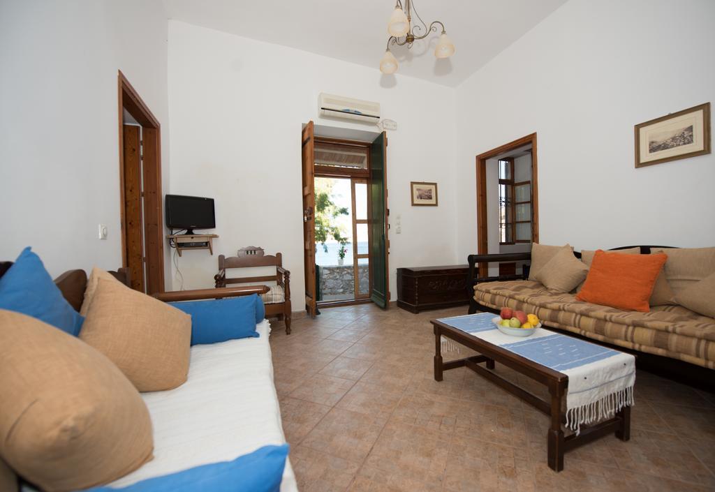 Villa Zeus ซีมี ภายนอก รูปภาพ