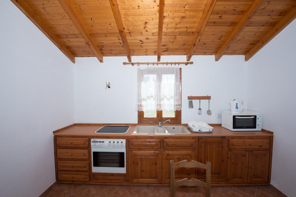 Villa Zeus ซีมี ภายนอก รูปภาพ